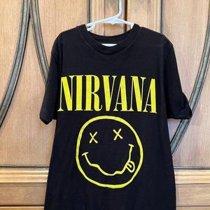 Tultex Men's Nirvana tee